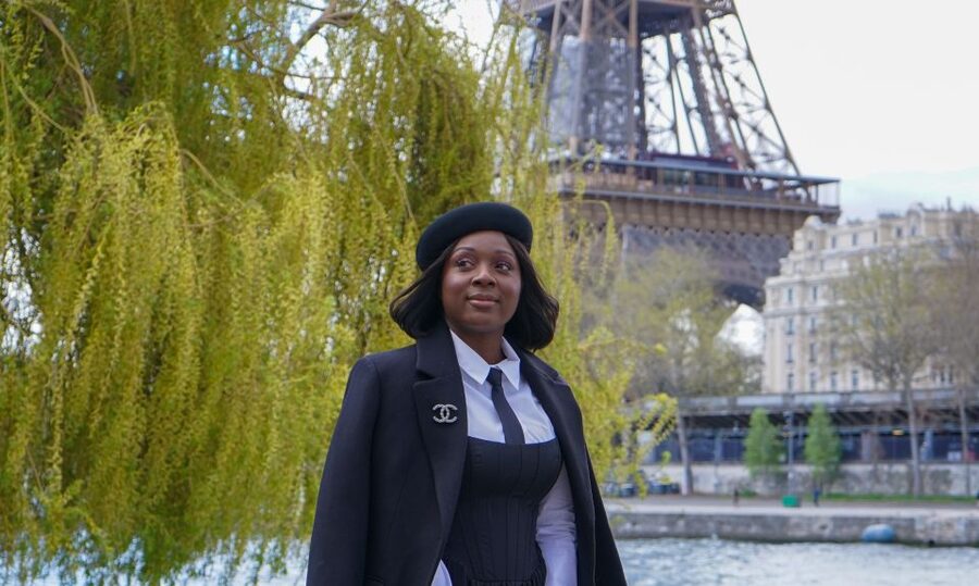 Amazing photo session in Paris - Who will get the most from this experience