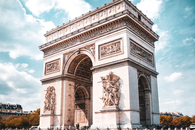 Arc de Triomphe + Rooftop Access Tickets - What priority access really means here