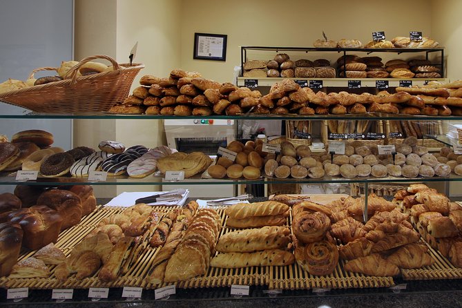 Behind the Scenes of a Boulangerie: French Bakery Tour in Paris - Seeing how a French baguette is made