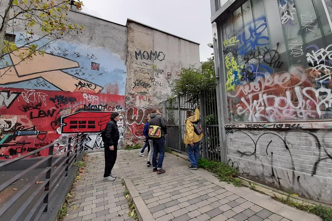 Belleville Street Art Tour with an Artist - Street Art, Graffiti, and the Stories Behind the Walls