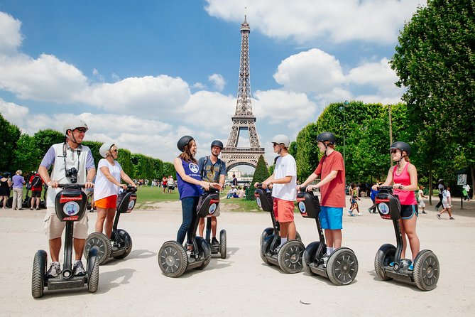 Best of Paris Electric Bike Tour - The Eiffel Tower finale