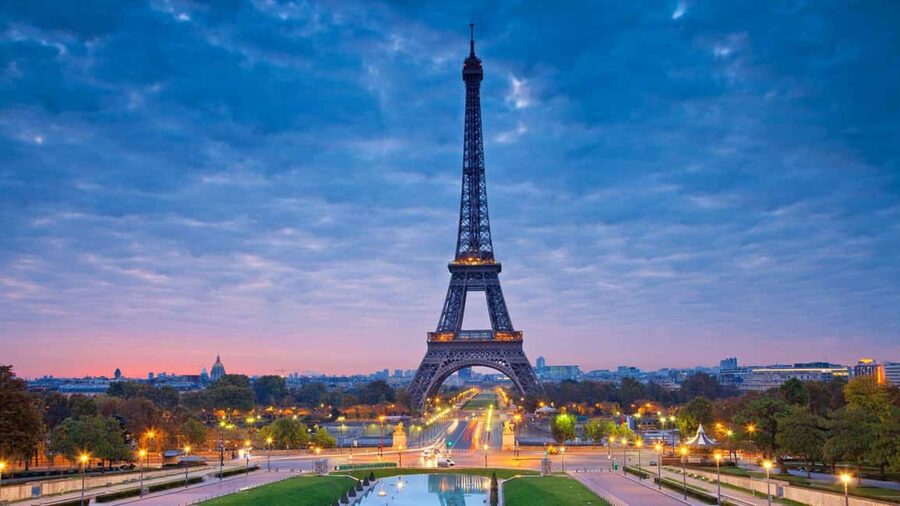 Best of Paris: Private Walking Tour with Local - Key points to know before booking
