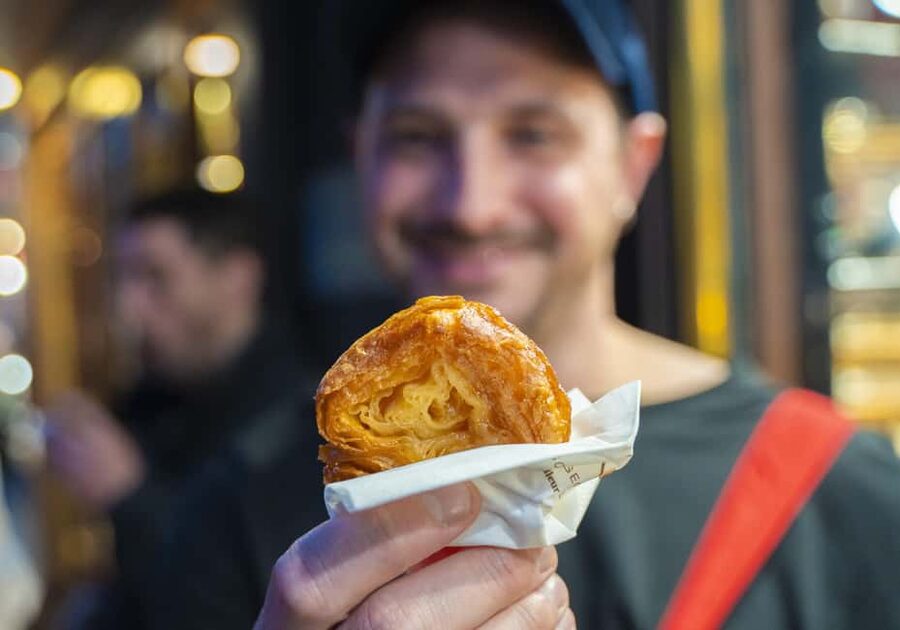 Boho Nights in Paris: A Magical Evening Tour - Why Paris works better after dark