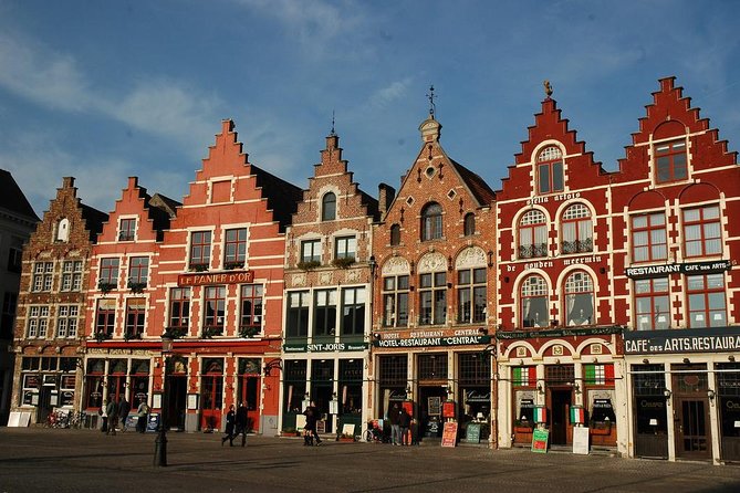 Bruges Guided Day Tour from Paris with Canal Cruise - Key points to know before booking