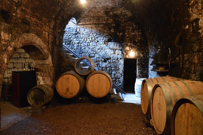 Chablis and Burgundy Wine Tour Run by Sommelier with Lunch - Key points at a glance