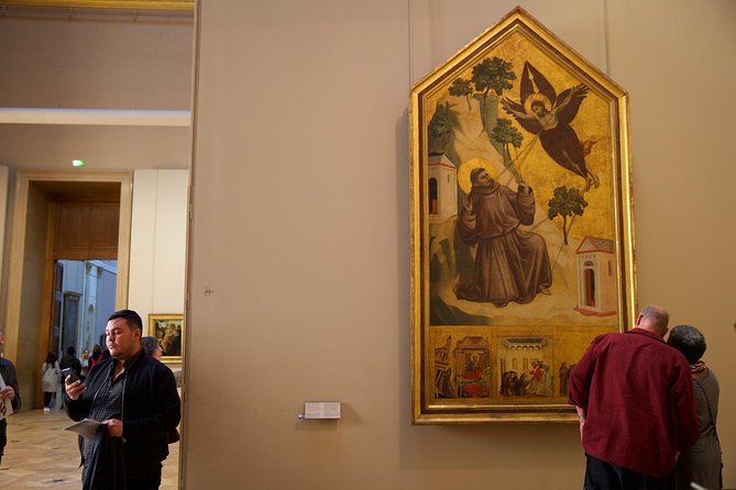 Closing Time at the Louvre: The Mona Lisa at her Most Peaceful - The Mona Lisa near closing time