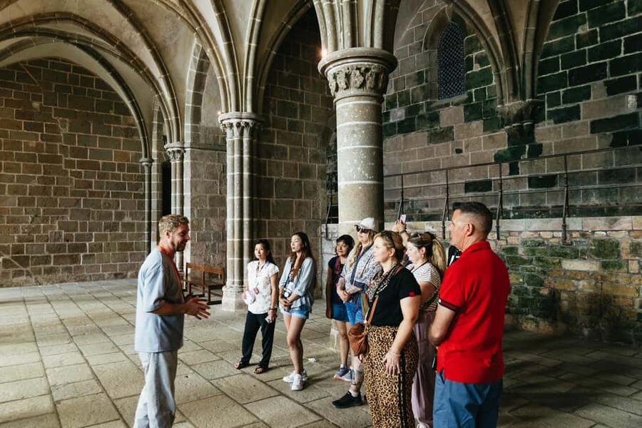 Day Trip to Mont-Saint-Michel from Paris - The rest stop that breaks up the journey