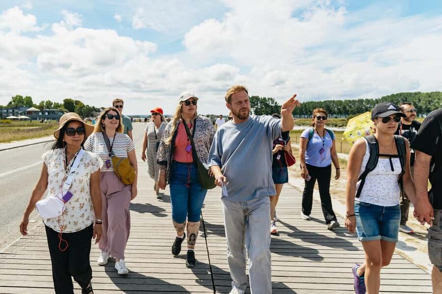 Day Trip to Mont-Saint-Michel from Paris - The return to Paris and coach comfort