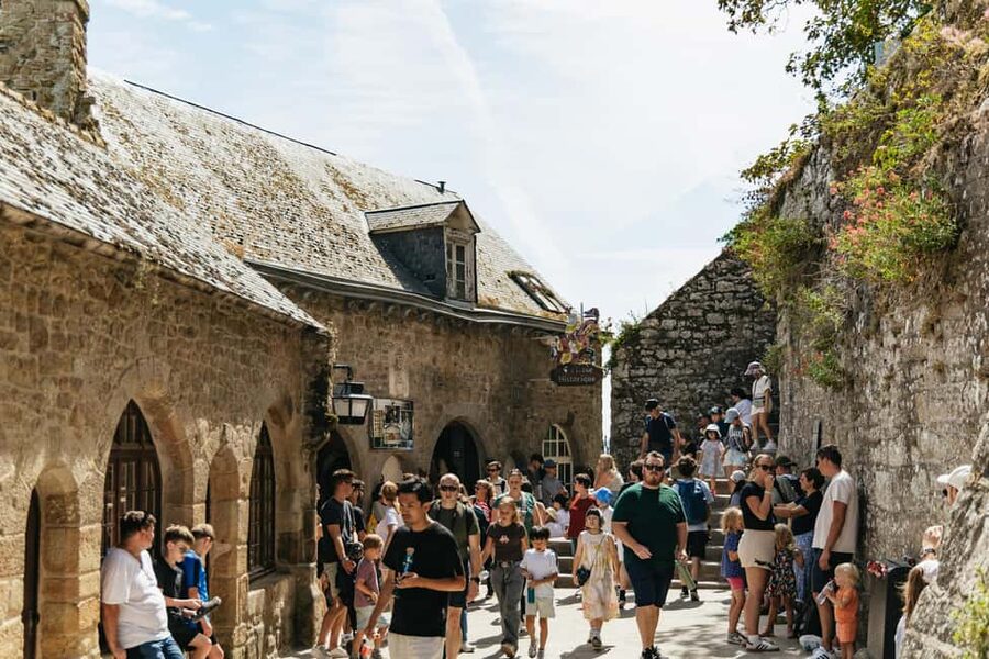 Day Trip to Mont-Saint-Michel from Paris - Meeting at the Eiffel Tower and setting off west