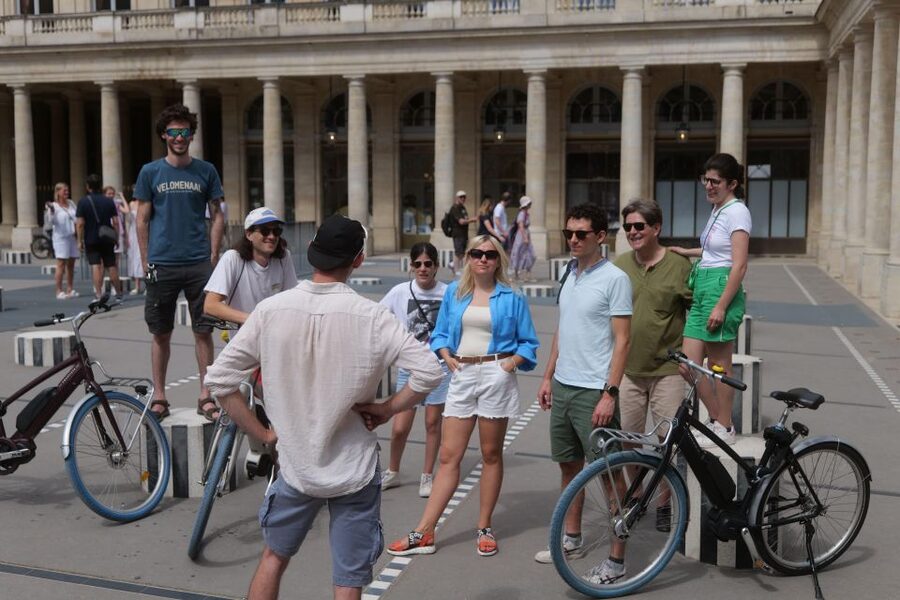 Discover Paris by bike - Le Marais and Centre Pompidou