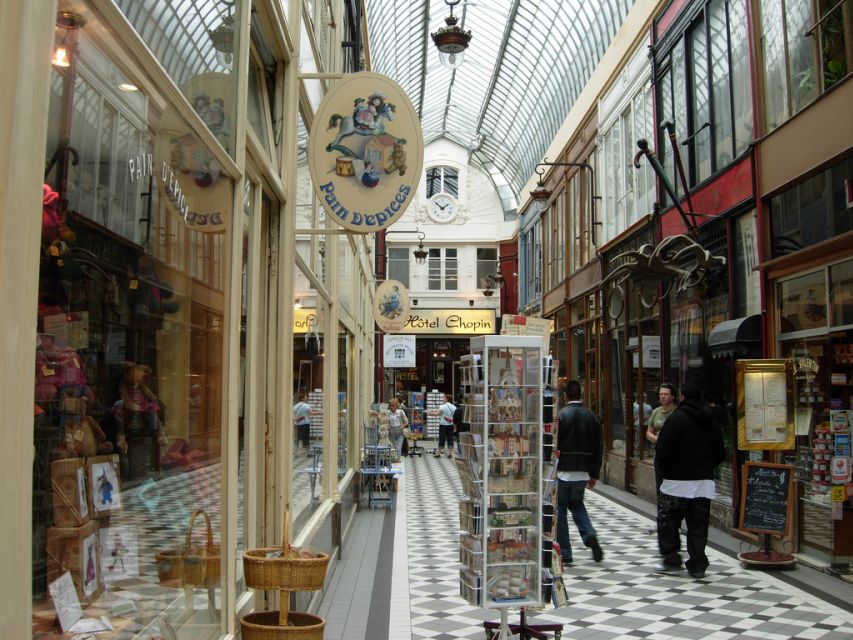 Discover Secret Passages in Paris - Five arcades, five different moods