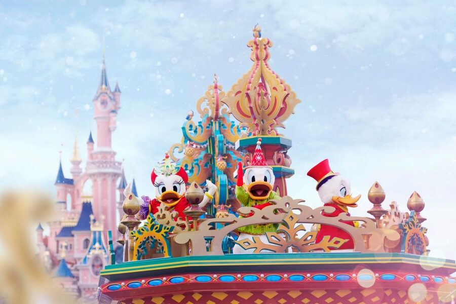 Disneyland® Paris Tickets for Train and Parks - Sleeping Beauty Castle and the evening spectacle