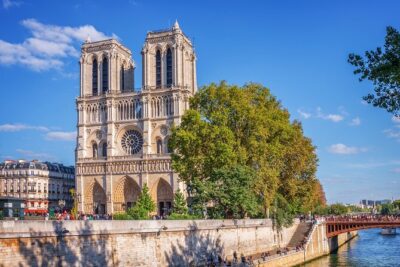 Early Access Paris Notre Dame Cathedral Walking Tour