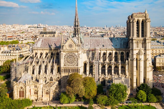 Early Access Paris Notre Dame Cathedral Walking Tour - Walking conditions and practical preparation