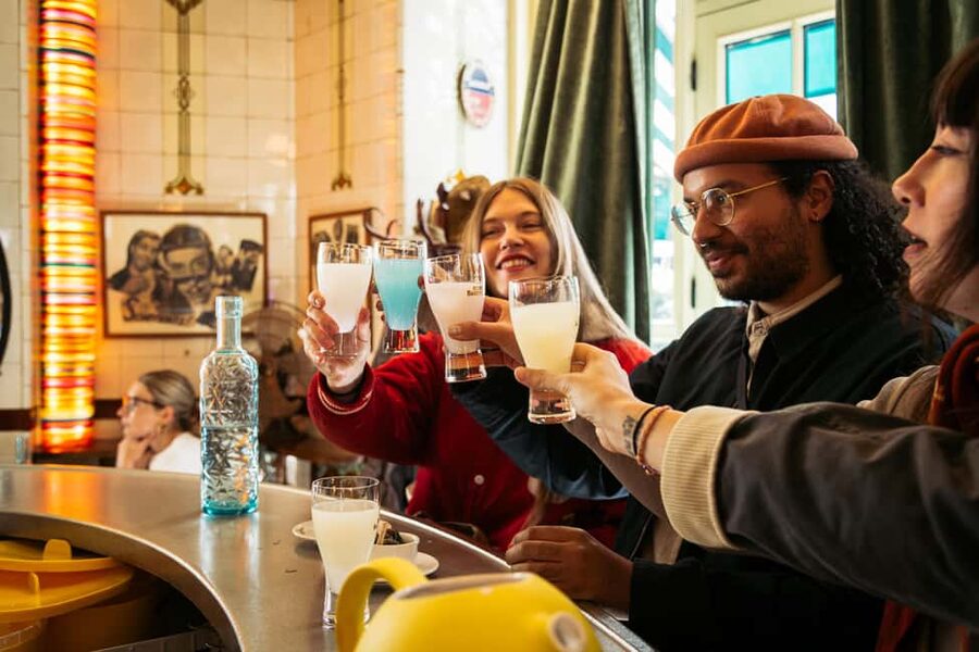 Eating Paris: Le Marais Food & Wine - Pastries that deserve your attention