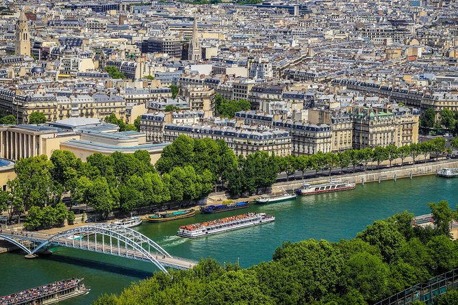 Eiffel Tower Elevator Tour with Optional Summit & Cruise Access - Guide quality can shape the whole hour