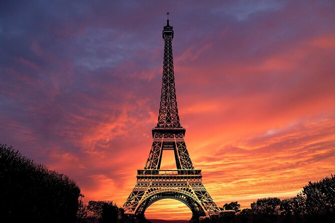 Eiffel Tower Guided Tour by Stairs with Optional Summit by Lift - What the guides add to the climb