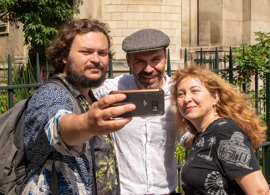 Explore Hemingway’s Paris with an Actor-Guide - What the performance adds, and where it may not suit you