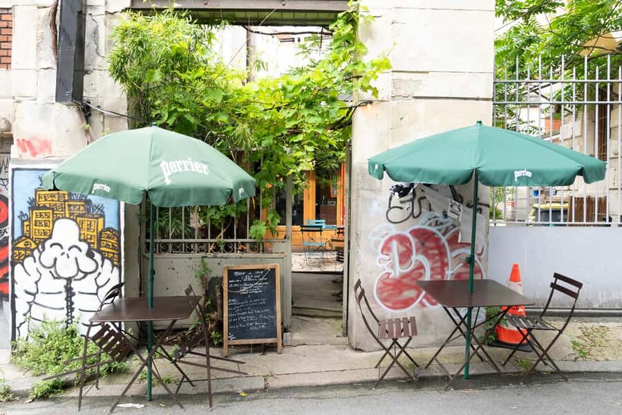 Exploring Belleville: Parisian Culture&Creativity in Motion - Why Belleville is a better choice than another monument tour