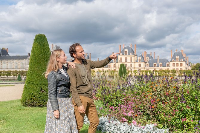 Fontainebleau and Vaux le Vicomte Chateaux Day Trip from Paris - The Vaux-le-Vicomte gardens are worth your time