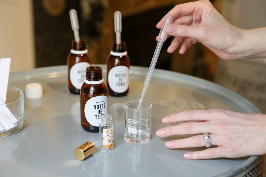 Fragonard Paris: Mini Perfume Workshop in Chinese - Key points to know before booking