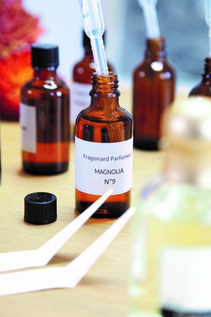 Fragonard Paris: Mini Perfume Workshop in Chinese - Practical planning for the Opera district