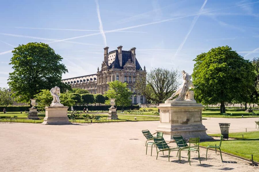 From Le Havre: Private Full-Day Trip to Paris - What the five-hour city schedule really allows