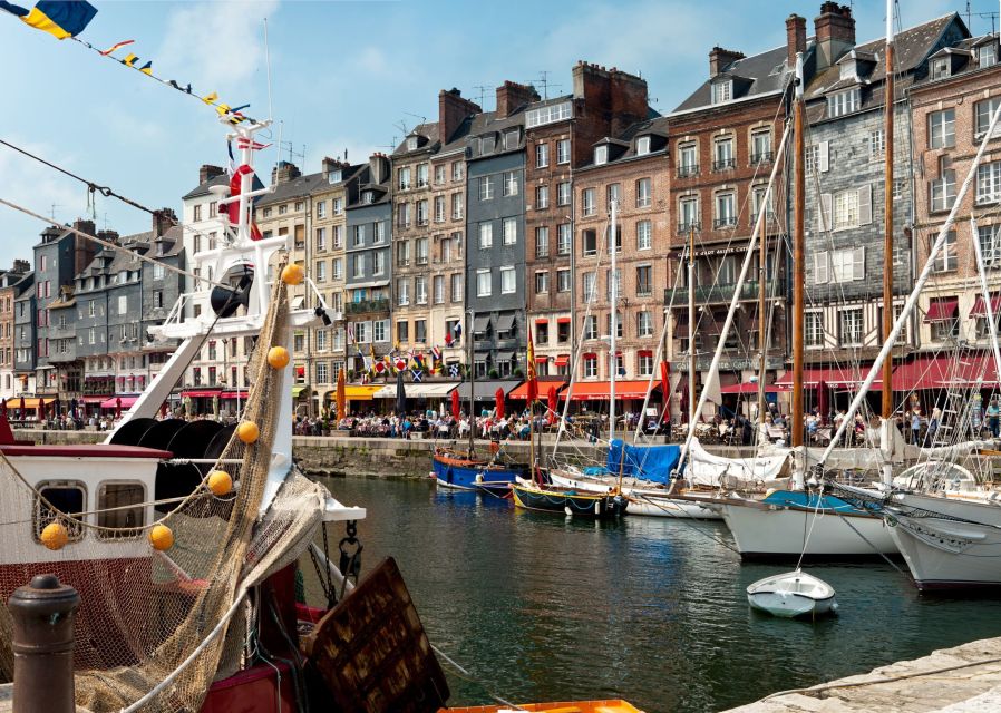 From Paris: 2-Day Normandy & Brittany Tour - Saint-Malo and the Brittany coast