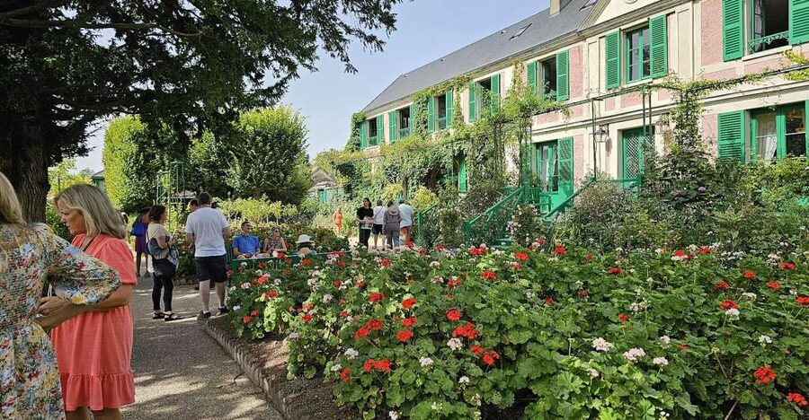 From Paris: Auvers-sur-Oise & Giverny Excursion - Key points to know before booking