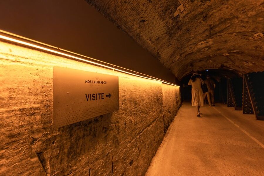 From Paris: Day Trip to Champagne with 8 Tastings & Lunch - Why this Champagne day trip works