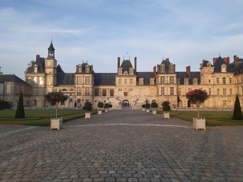 From Paris: Fontainebleau & Vaux-le-Vicomte Private Tour - Key points at a glance