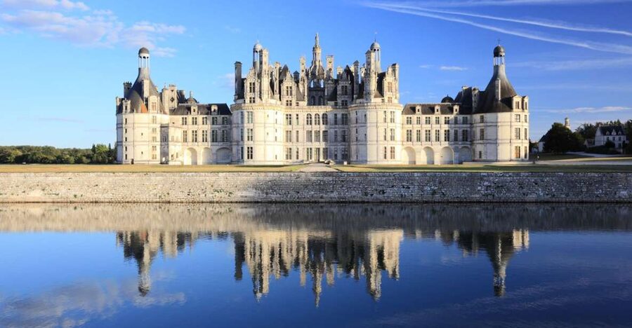 From Paris: Full-Day Loire Valley Chateaux Tour - Cheverny: smaller, polished, and beautifully furnished