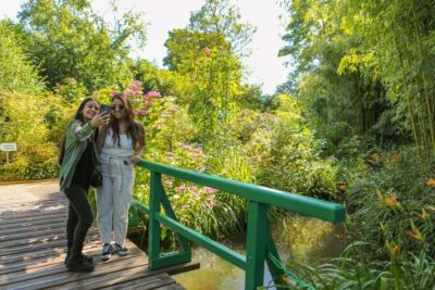 Giverny Day Trip with Audio Guide or Live Guide