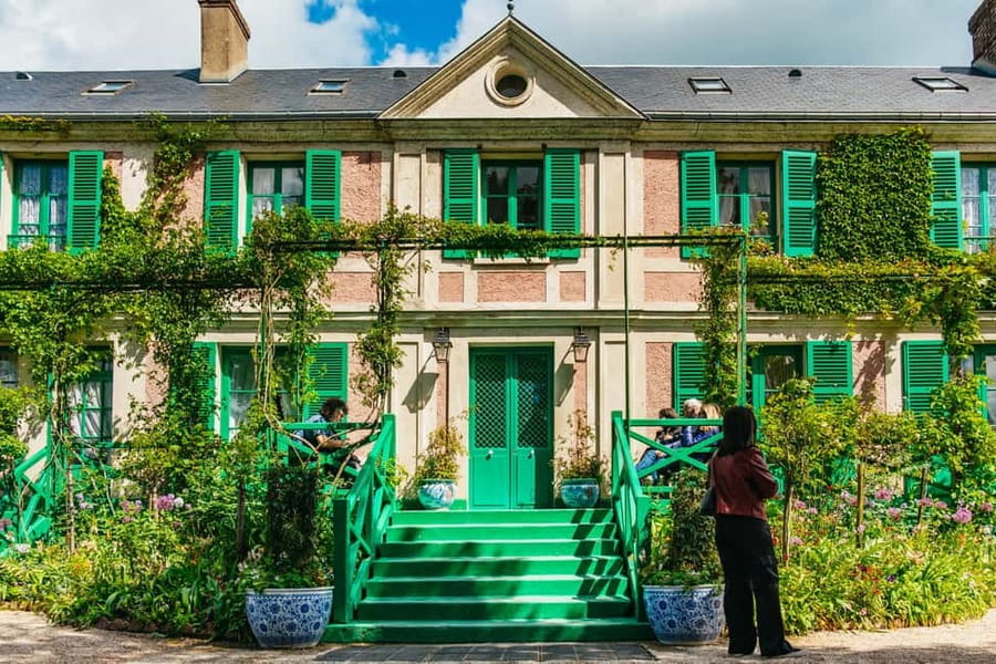 From Paris: Giverny, Monet’s House, & Gardens Half-Day Trip - Why Giverny feels different from a Paris museum