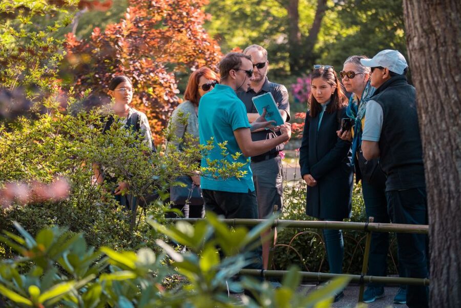 From Paris: Guided Day Trip to Monet's Garden in Giverny - Best seasons for flowers, color, and quieter paths