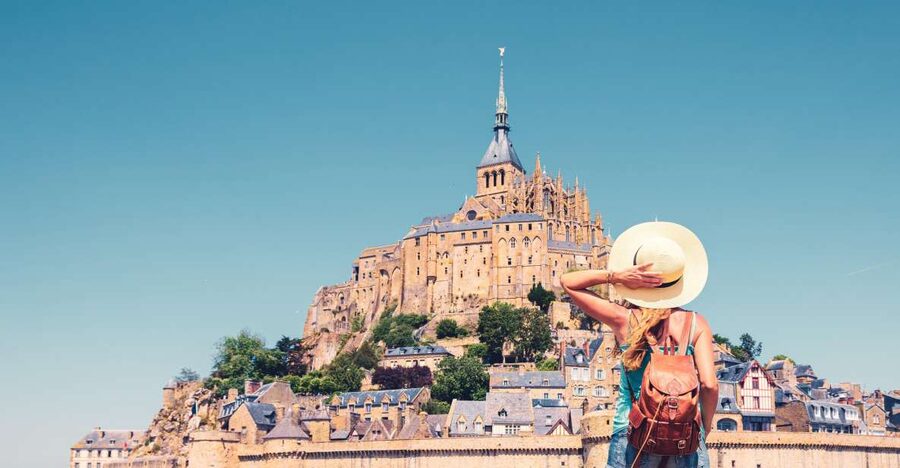 From Paris: Mont Saint Michel Day Trip with a Guide - First look at Mont Saint Michel