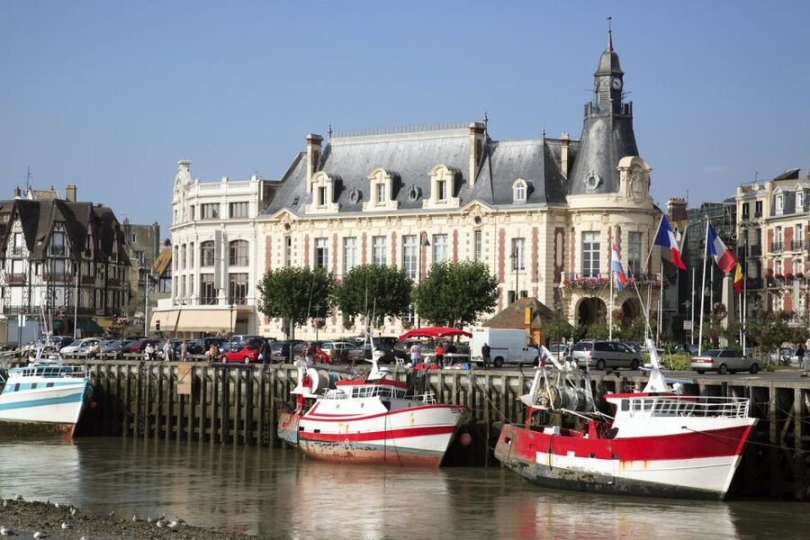 From Paris: Normandy D-Day Beaches Day Trip - Should you book the Normandy D-Day beaches tour?