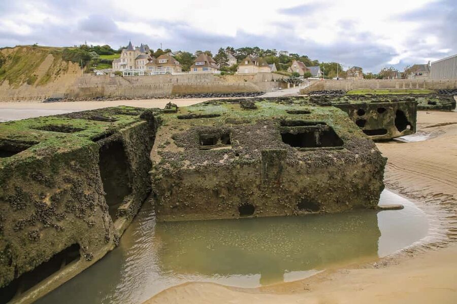 From Paris: Normandy D-Day Beaches Day Trip - Longues-sur-Mer and the German Atlantic Wall