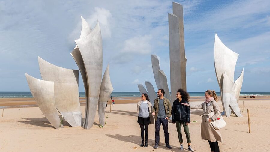 From Paris: Normandy D-Day Beaches Day Trip with Lunch - Who will get the most from this Normandy trip