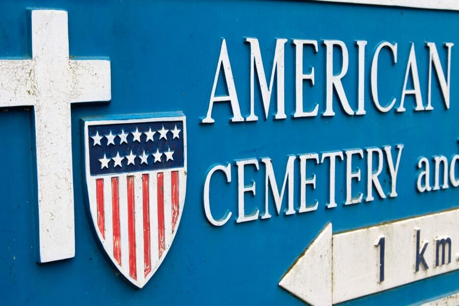 From Paris: Normandy D-Day Beaches Day Trip with Lunch - Omaha Beach makes the history personal
