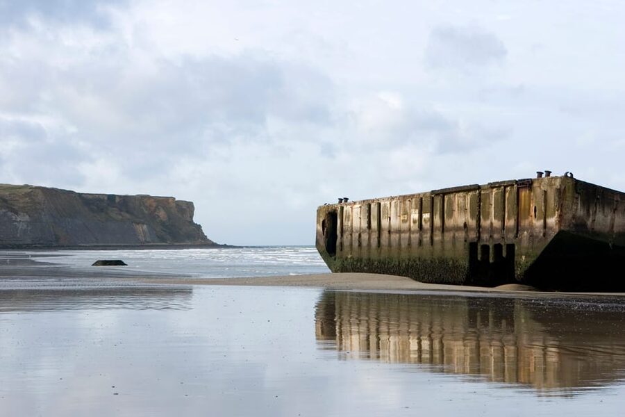 From Paris: Normandy D-Day Beaches Day Trip with Lunch - Transport is convenient, but the clock is always running