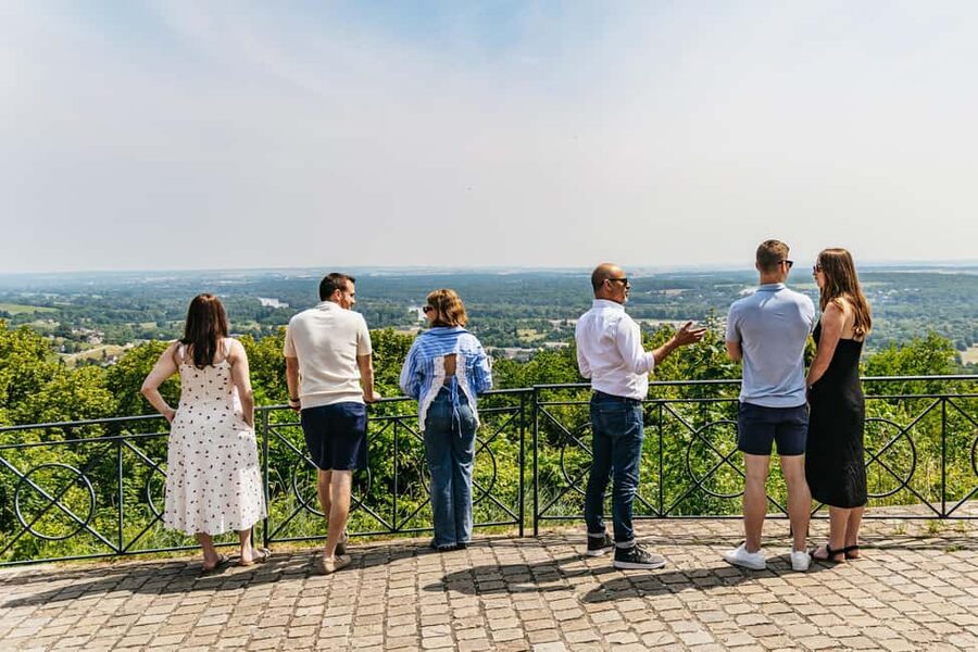 From Paris: Private Sancerre Wine Tour w 10 Tastings & Lunch - Who will enjoy this Sancerre tour most