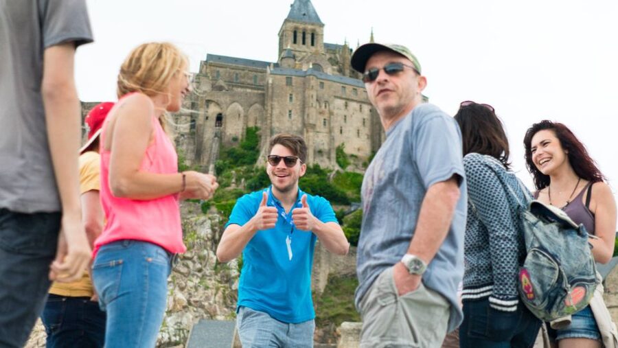 From Paris: Small-Group Mont St Michel Tour & Cider Tasting - The brief stop at Avranches