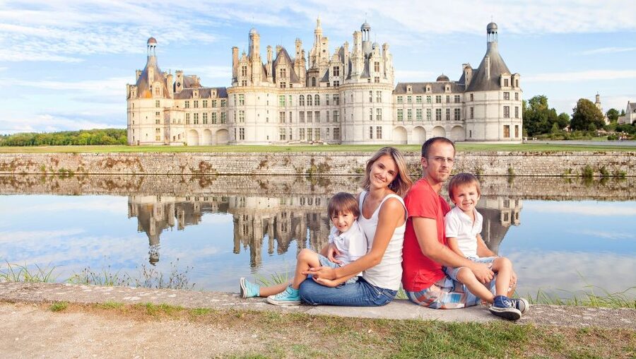 From Paris: Small-Group Tour of Loire Castles - Chenonceau: the castle shaped by six women