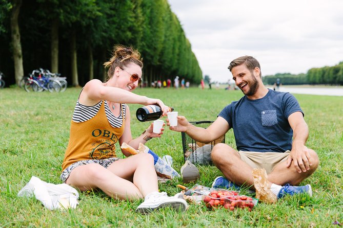 From Paris: Versailles Bike Tour w/ Palace, Gardens, & Picnic - The Grand Canal and the picnic stop