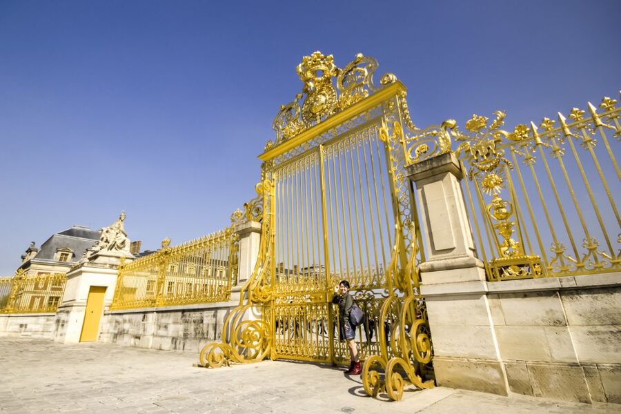 From Paris: Versailles Palace Self Guided & Gardens tickets - Entering the Palace of Versailles without the regular queue