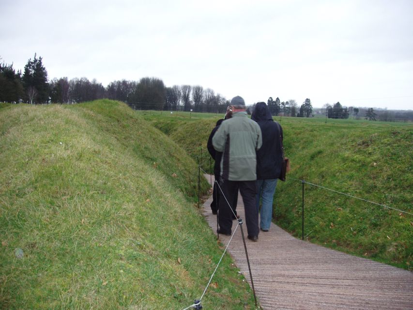 From Paris: WWI Somme Battlefields Full-Day Tour - How the guide shapes the day