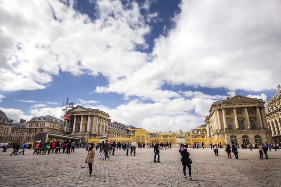 Gardens of Versailles Walking Tour & Palace Entry - Entering the Palace With Timed Admission