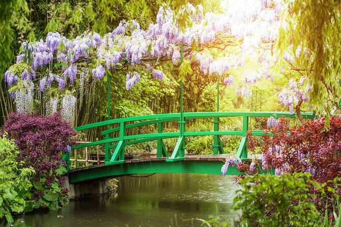 Giverny Monet’s Home and Gardens Half Day Tour from Paris - The coach ride from Paris