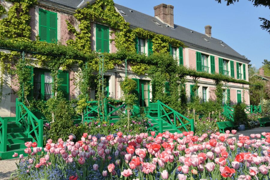 Giverny: Monet's House & Gardens Private Guided Tour +Ticket - Who should book this Giverny visit?